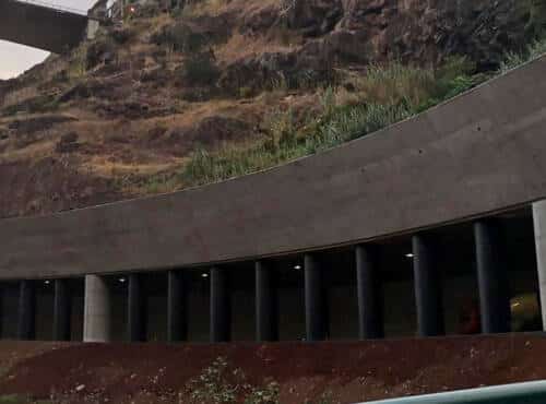 Túnel Rodoviário a céu aberto, João Abel de Freitas